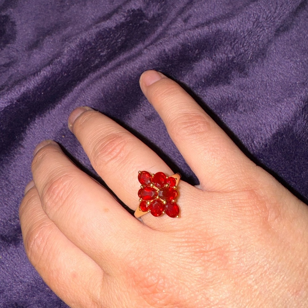 8 stone garnet ring. Low profile. Warm 14k gold.
